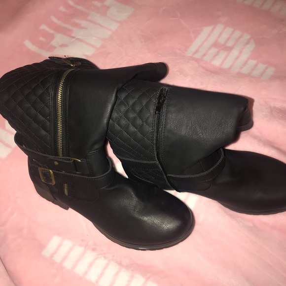 Black wide calf tall boots - Picture 2 of 3